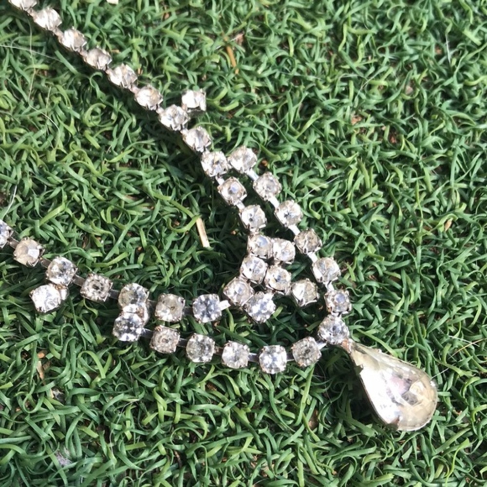 Vintage Rhinestone Short Necklace Beautiful